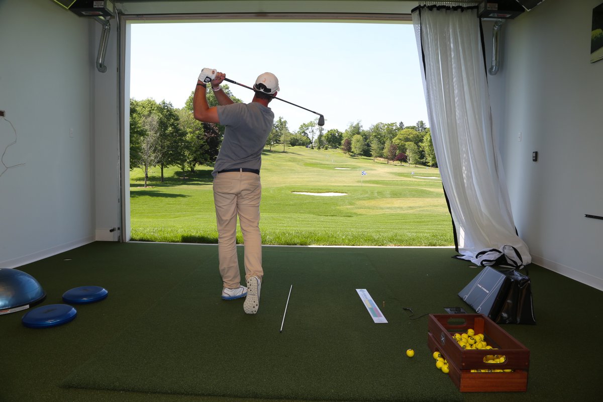 HPRPebbleBeach's tweet photo. The @sagc1888 Apple Tree Performance Center has been honored again by @GolfRangeAssoc.
The state-of-the-art facility was ranked in the top 50 private facilities in the country.
#GRAA #SaintAndrewsGolfClub https://t.co/JOh7oZvZFx