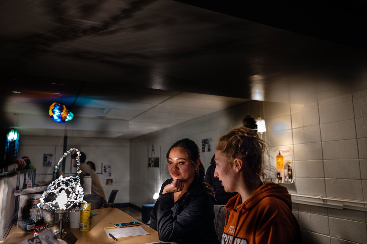dunwoodycollege's tweet image. Old pictures. Cough drops. Mesh shower loofahs.  Items usually not associated with quality of light. #InteriorDesign students used their creativity in an exercise exploring how to control &amp;amp; create beautiful light using a prototype luminaire made from common items. #BornToDo