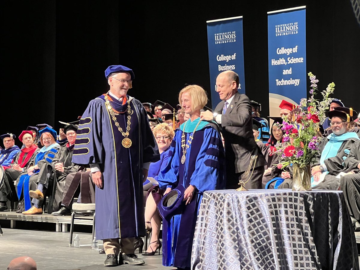 University of Illinois Springfield (@uisedu) on Twitter photo U of I Board of Trustees Chairman Don Edwards and <a href="/UofILSystem/">University of Illinois System</a> President Tim Killeen presented <a href="/ChancellorGooch/">UIS Chancellor Janet Gooch</a> with the Chancellor’s Medallion during her Ceremony of Investiture. U of I Board of Trustees Chairman Don Edwards and <a href="/UofILSystem/">University of Illinois System</a> President Tim Killeen presented <a href="/ChancellorGooch/">UIS Chancellor Janet Gooch</a> with the Chancellor’s Medallion during her Ceremony of Investiture.