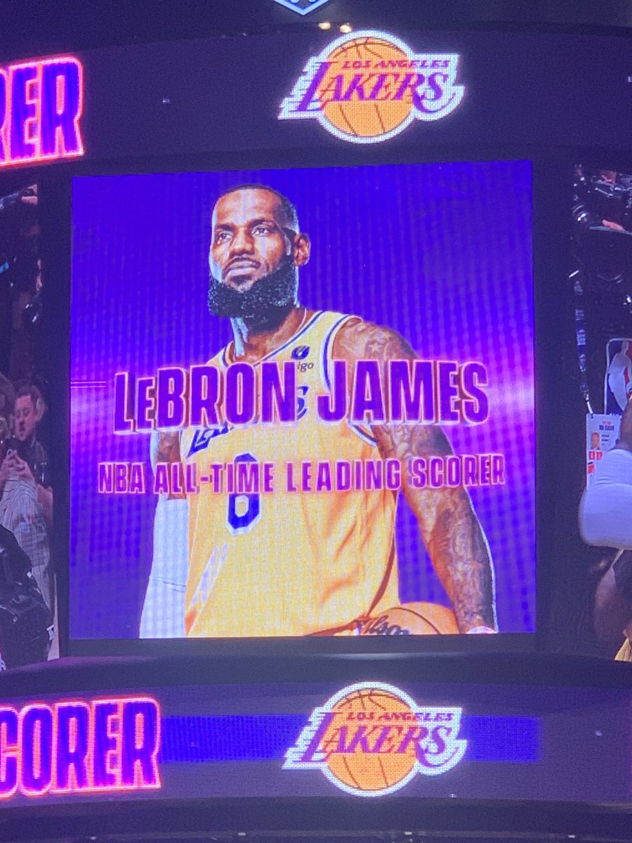 Witnessed history last night 👀🙌🏽

Saw LeBron James become the NBA All-Time Leading Scorer‼️

Congrats <a href="/KingJames/">LeBron James</a> 👑🏀💜💛

(I was hyped so the pics are a bit blurry 😂🤷🏽‍♂️) #LeBronJames #KingJames #Lakers #LA #ScoringKing
