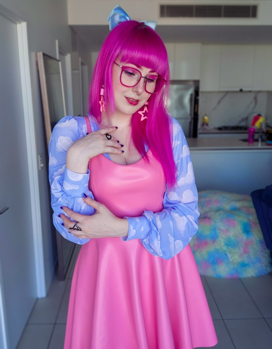 Rosie ☆ Pinipy on Twitter "I love to layer dresses together, do you? Outfit BlackMilkTweets"