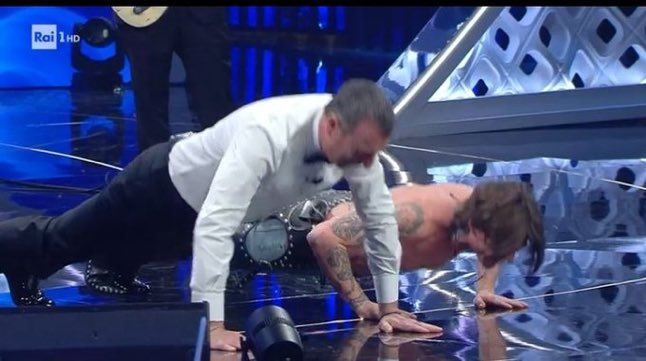 infinitixattimi's tweet photo. rkomi walked so albano could run
#Sanremo2023 https://t.co/cX1VOYp6K1