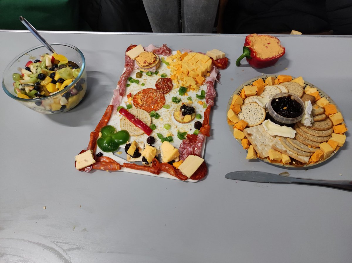 Miss Ryan tweet media