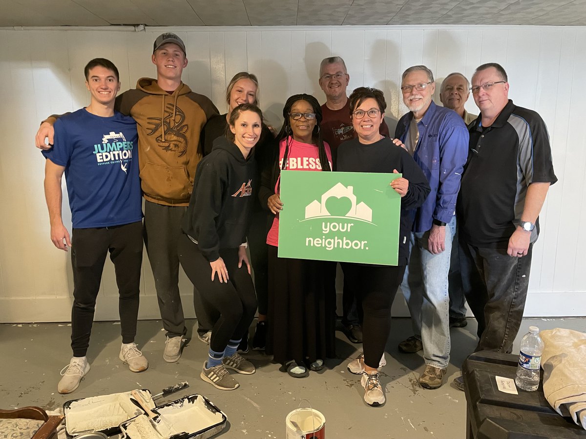 Two groups of volunteers joined together this weekend to give a neighbor’s basement walls a fresh coat of paint. This is what Neighbors Helping Neighbors is all about! Thank you for loving your neighbor as yourself.