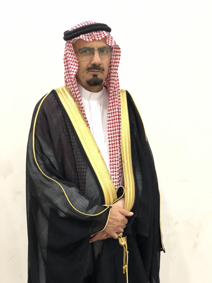 DewanSubh's tweet photo. #ديوان_قبيلة_صبح 
تلقى سعادة اللواء عبدالرحمن عتيق الصبحي 
اتصالاً هاتفياً من صاحب السمو الملكي 
الأمير  أحمد بن فهد بن سلمان آل سعود 
نائب أمير المنطقة الشرقية 
قدم له سموه احر التعازي وصادق المواساة 
في وفاة اخيه صالح بن عتيق الصبحي رحمه الله https://t.co/oUO86E5kOP