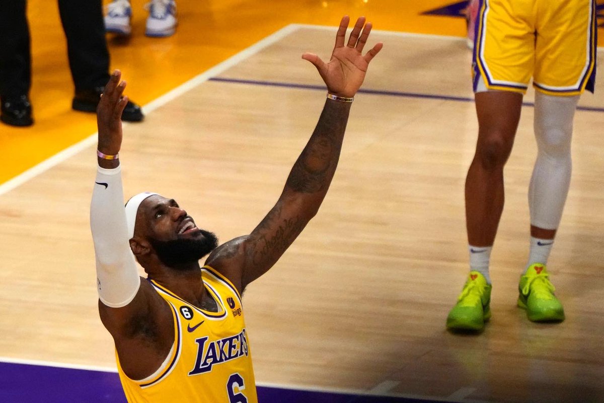 Allison Dinner tweet media