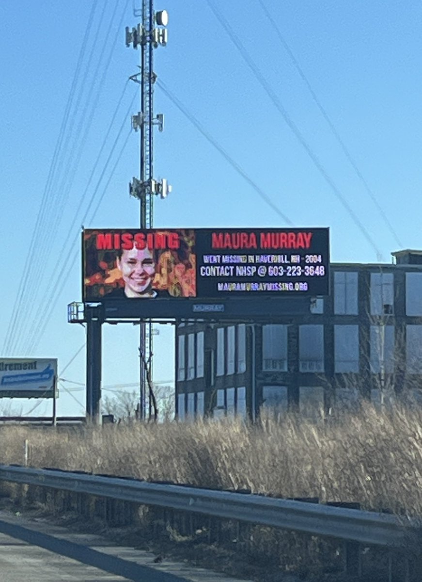 #MauraMurray sign spotted in Fall River, MA. I hope 2023 is the year her family finally finds out what happened to her.