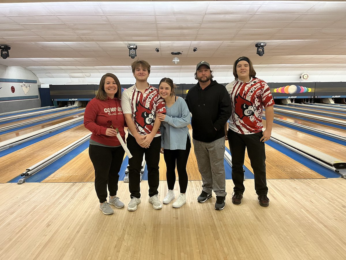 WeAreColerain's tweet photo. Congrats and thank you seniors!

#WeAreColerain https://t.co/sJXFPsXRIm