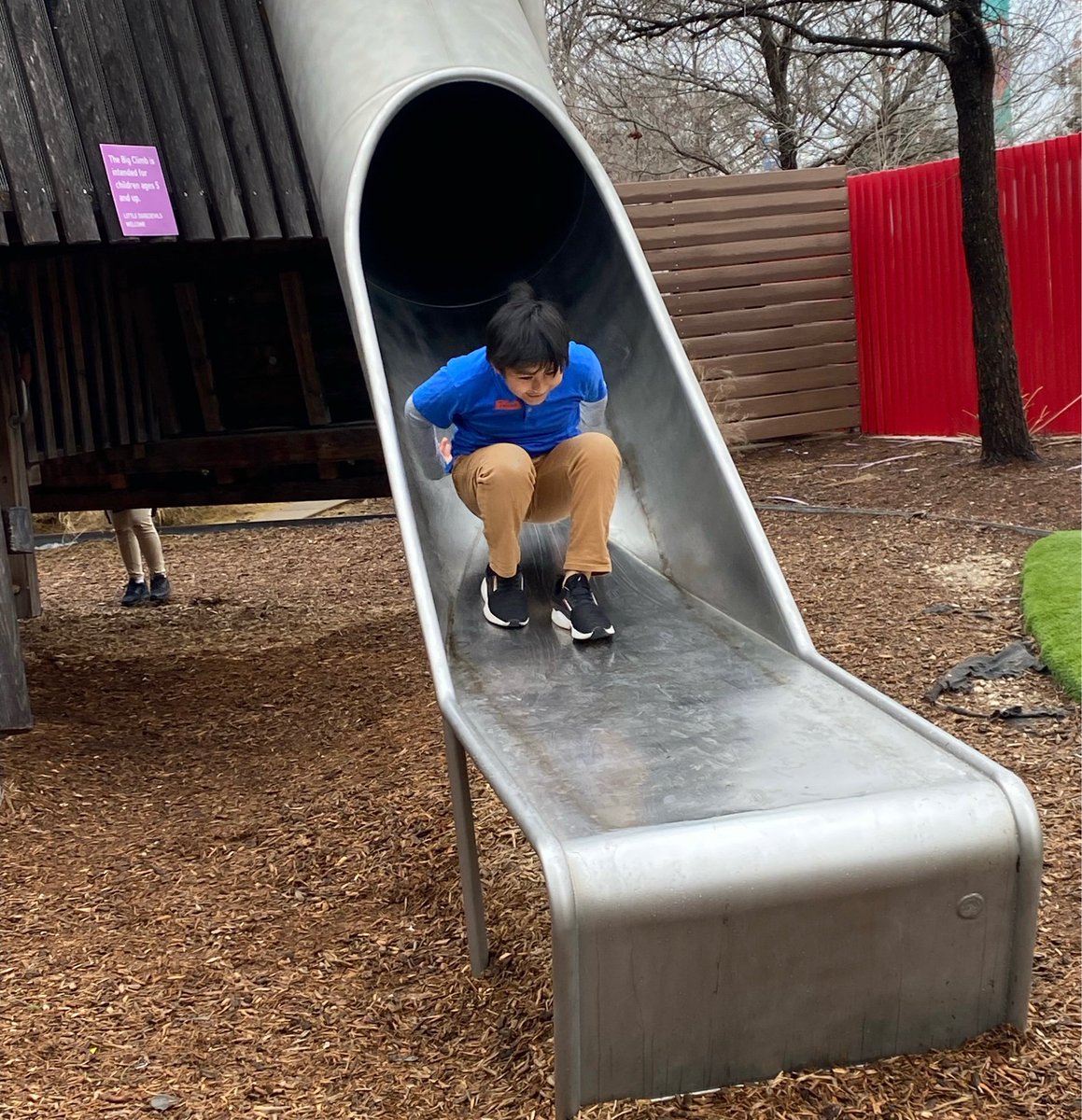 DemocracyPrep's tweet photo. Not all classrooms have 4️⃣ walls! These fourth grade scholars had a blast at @TheDoSeum😊
#FieldTrip #Doseum #SAISD #DemocracyPrep https://t.co/9espQqpM9k