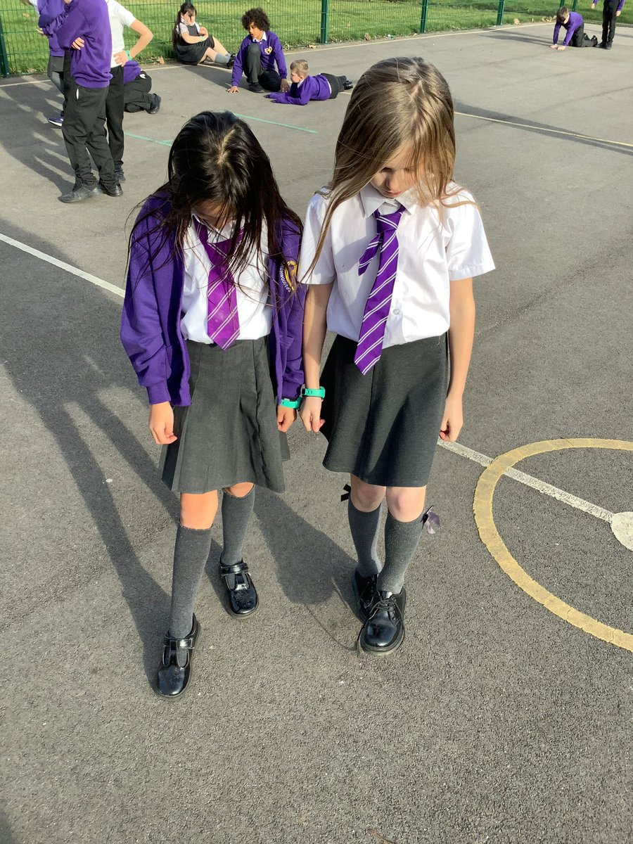 BirchwoodCE's tweet photo. We’re learning all about L.S. Lowry during art in year 3 and today we created some freeze frames to help us  to understand how to use body language  in our drawings 🎨 #bcepsyear3 #bcepsart https://t.co/KH9UXe8vvb