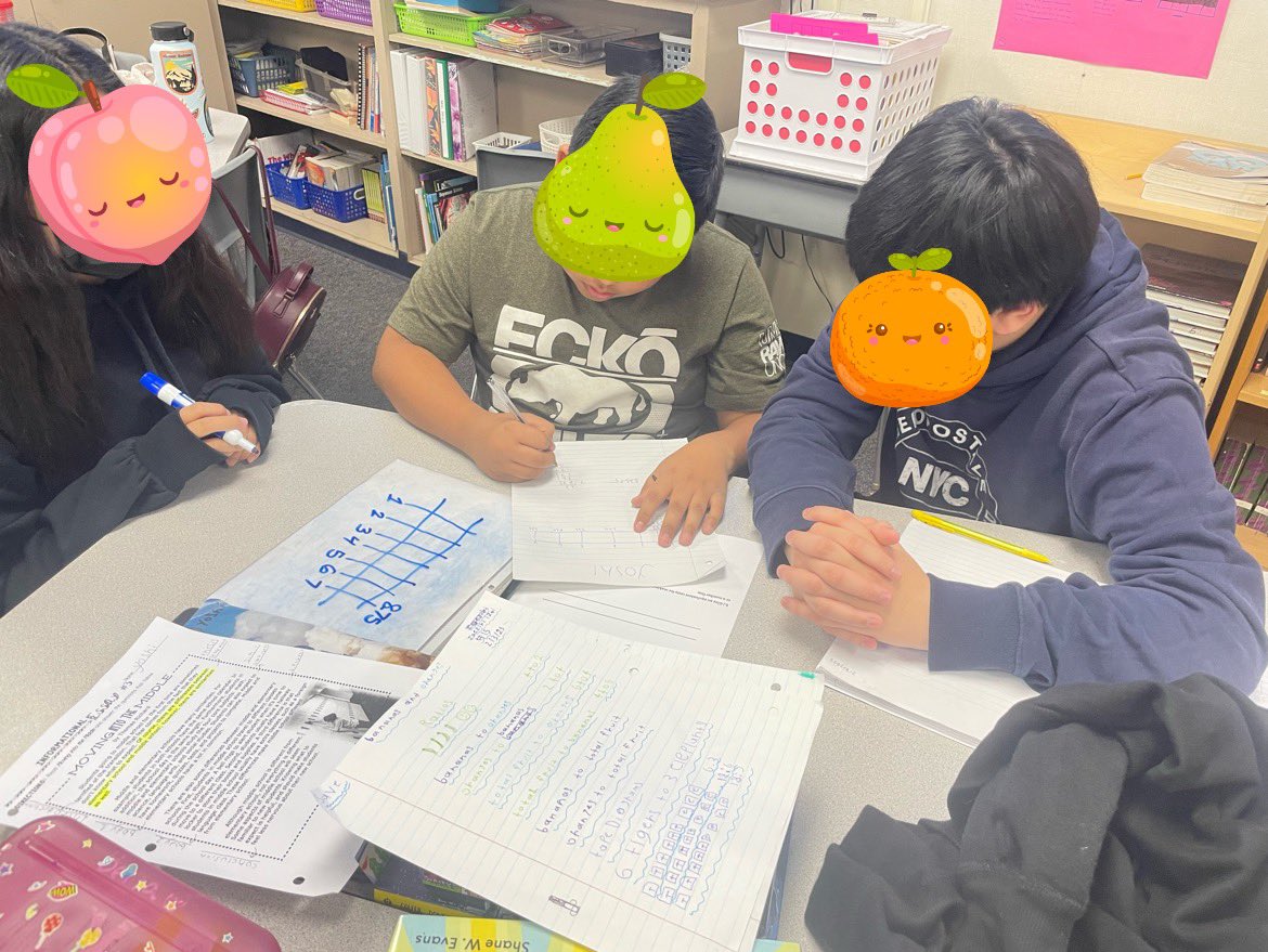 SomerBizzle's tweet photo. Loved being in Mrs. Hill’s sixth grade class, seeing students working collaboratively to solve a word problem with ratios and fractions/decimals and listening to some great conversations and explanations. #NSDnow #math https://t.co/EuKqFpIK1T