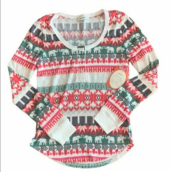 TrueReprobate's tweet image. So good I had to share! Check out all the items I'm loving on @Poshmarkapp from @ashrhoads95 #poshmark #fashion #style #shopmycloset #ivoryella #starbucks #olsenboye: posh.mk/eu8RcPpfgxb