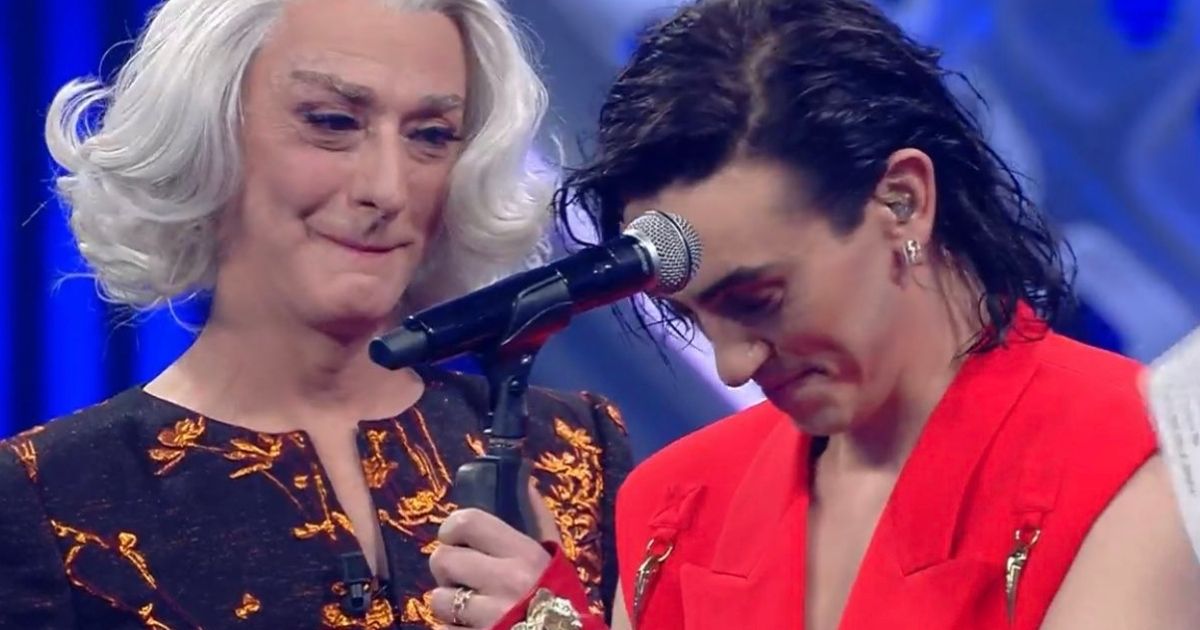 respiroappena_'s tweet photo. ferma all'anno scorso, semplicemente Drusilla e Michele Bravi ❤️‍🩹
#Sanremo2023 https://t.co/qmy5cug3oM