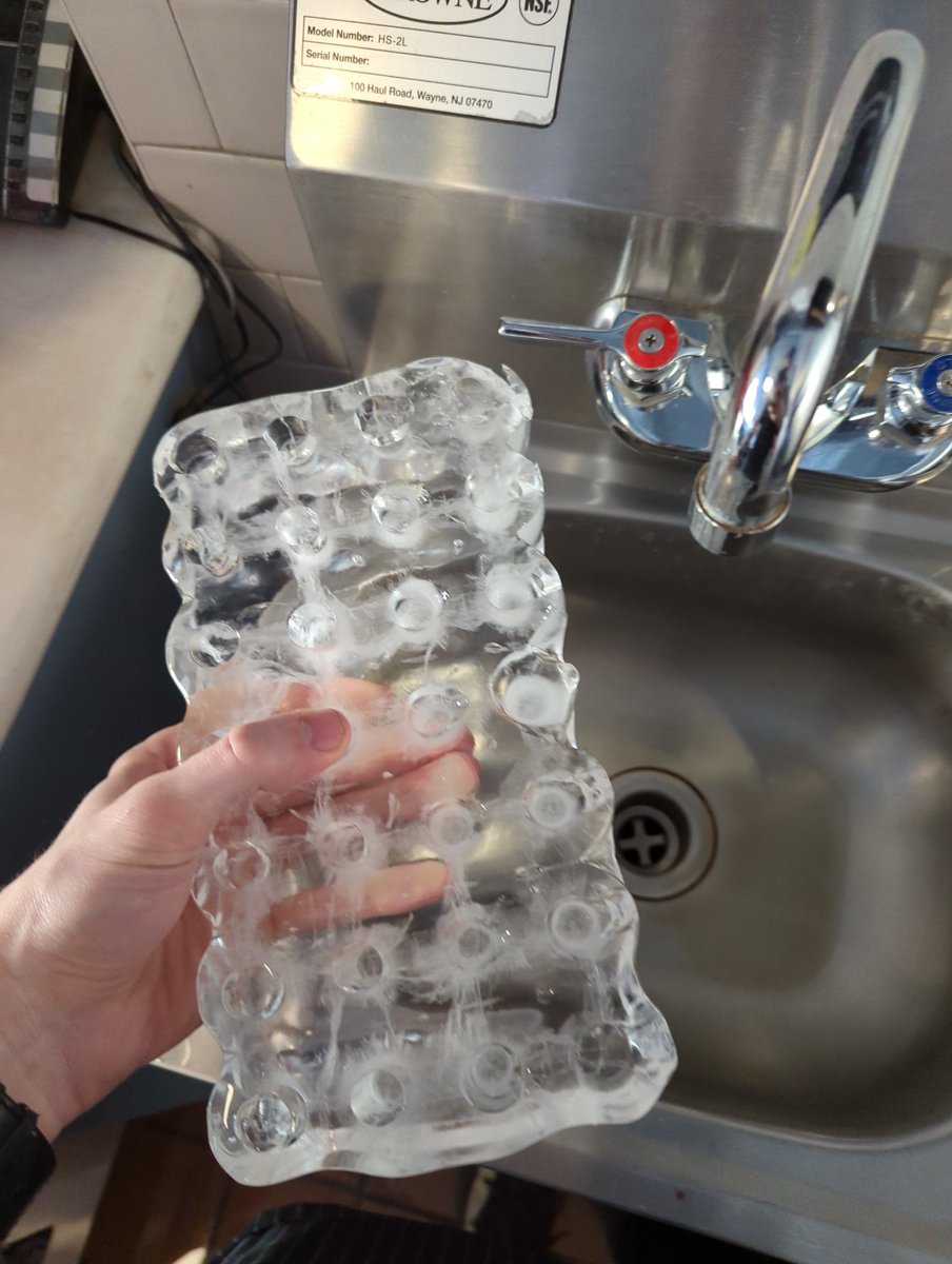 Do you want ice with your drink?