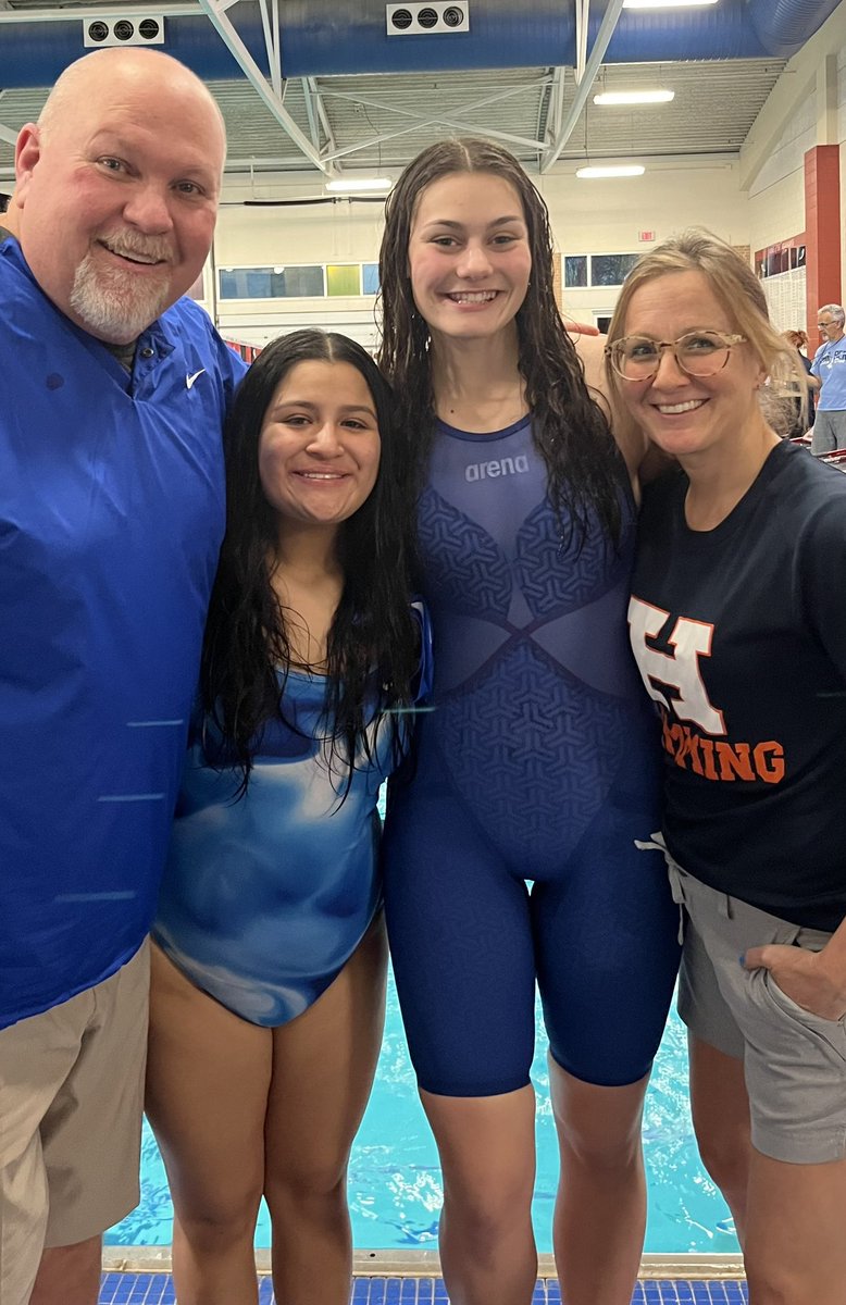 RhsDive's tweet photo. We sure are gonna miss these two seniors! Last conference meet. 💙🤍#mounties4life #onceamountiealwaysamountie @robbray4 https://t.co/Bl82A7Xltm