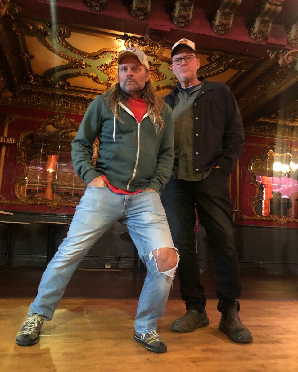 archers_of's tweet photo. Things are getting serious here in San Francisco…
#archersofloaf #ericbachmann #mattgentling #teamloaf #goloaf #mergerecords #reasonindecline
@mergerecords @GAMH @Eric_Bachmann https://t.co/qCRikl5u5M