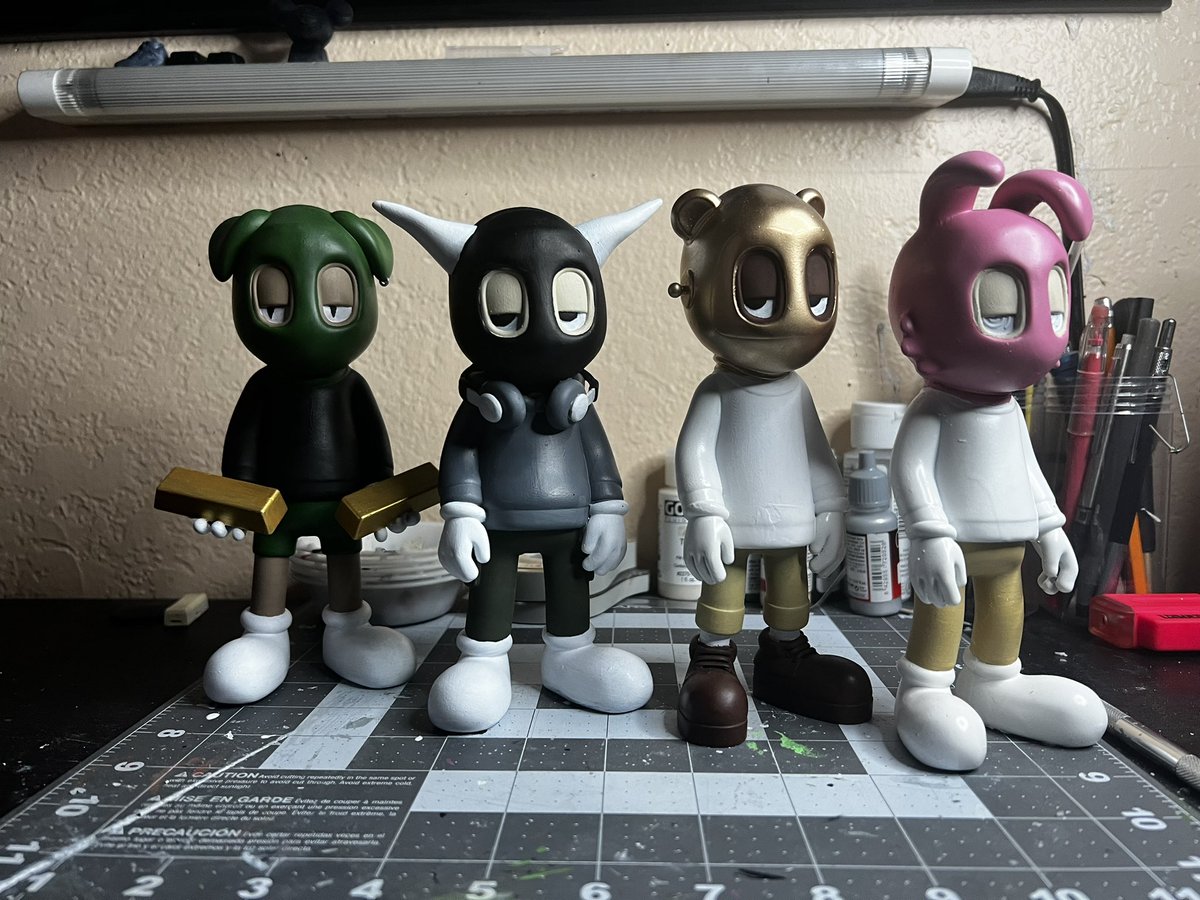 M̶∀z̶i̶ tweet media