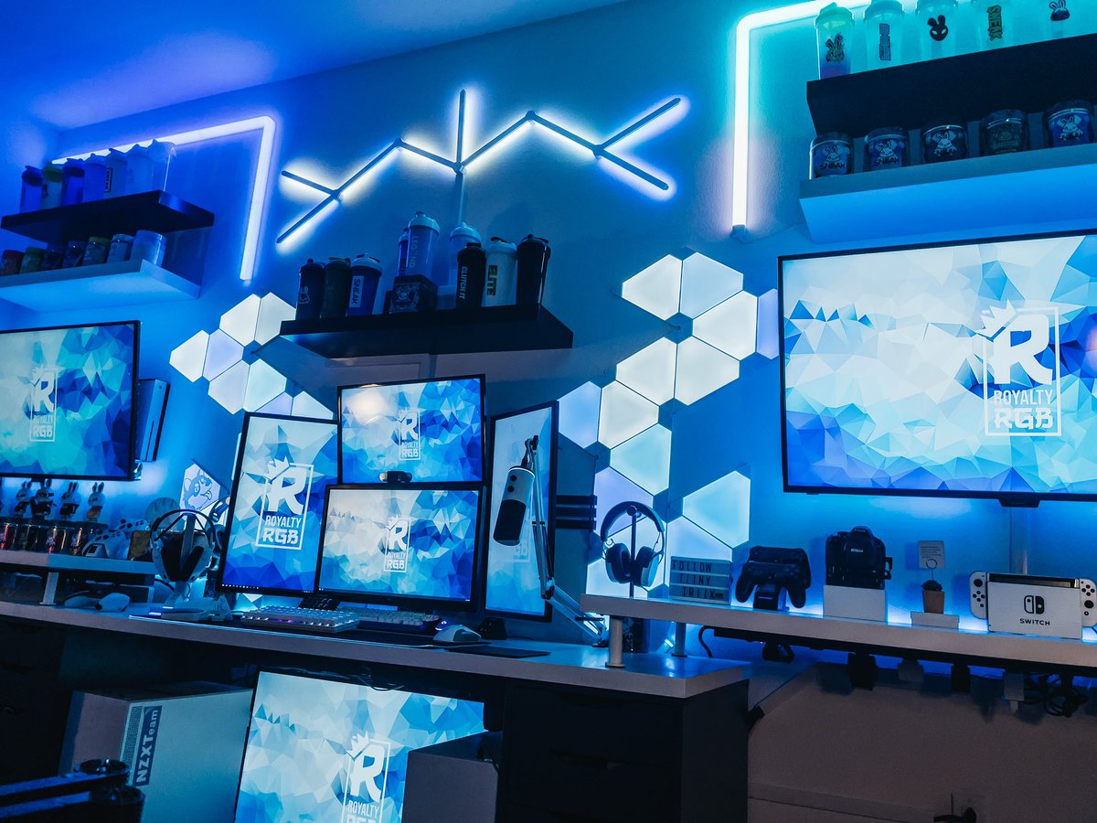 TiinyTriix's tweet photo. Here’s a little setup update before I take it down next month 😅😂 https://t.co/rXcgLqGIhL
