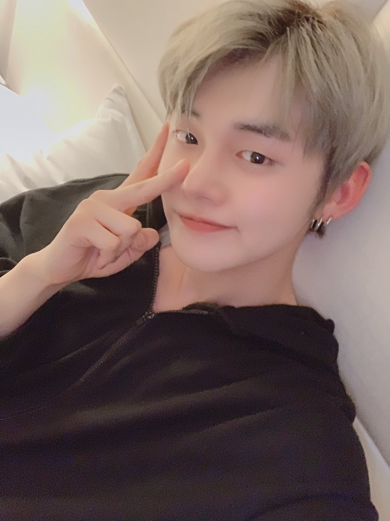 333__hour's tweet photo. Ya saben que yo le entro a los ladridos y mas aún cuando se trata de mi mommy. Hoy tengo en replay #𝕥inәʼ𝓈۰𝔤ö𝚝𝚝a𖥔࣪𝑔𝑜 porque nací para ver la #𝔏ä𝔡y𖤝·格𝕣e𝚟ē𝔫𝔤e. Solo quiero que me diga que #𝔫ōt那·𖤍w𝚊͟𝚗t y me escupa a la vez. 

𝚂h𝕠𝕦ji's ฅ 𝑝urring/𝚗𝚘𝚝𝚎𝚜 ҩ https://t.co/ZkxcM8K5Tc