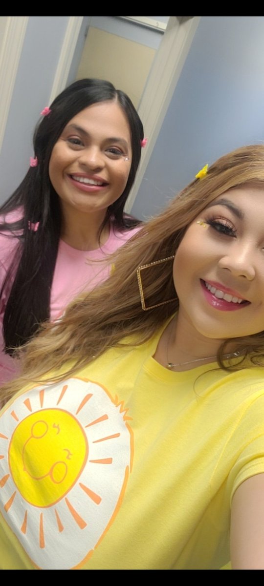 Hey everyone 💖 Super excited to add on a new social media platform to work along side my sister counselor 💕  #GUSDProud #DynamicDuo #MCACounselorBears @AracelyZavala19