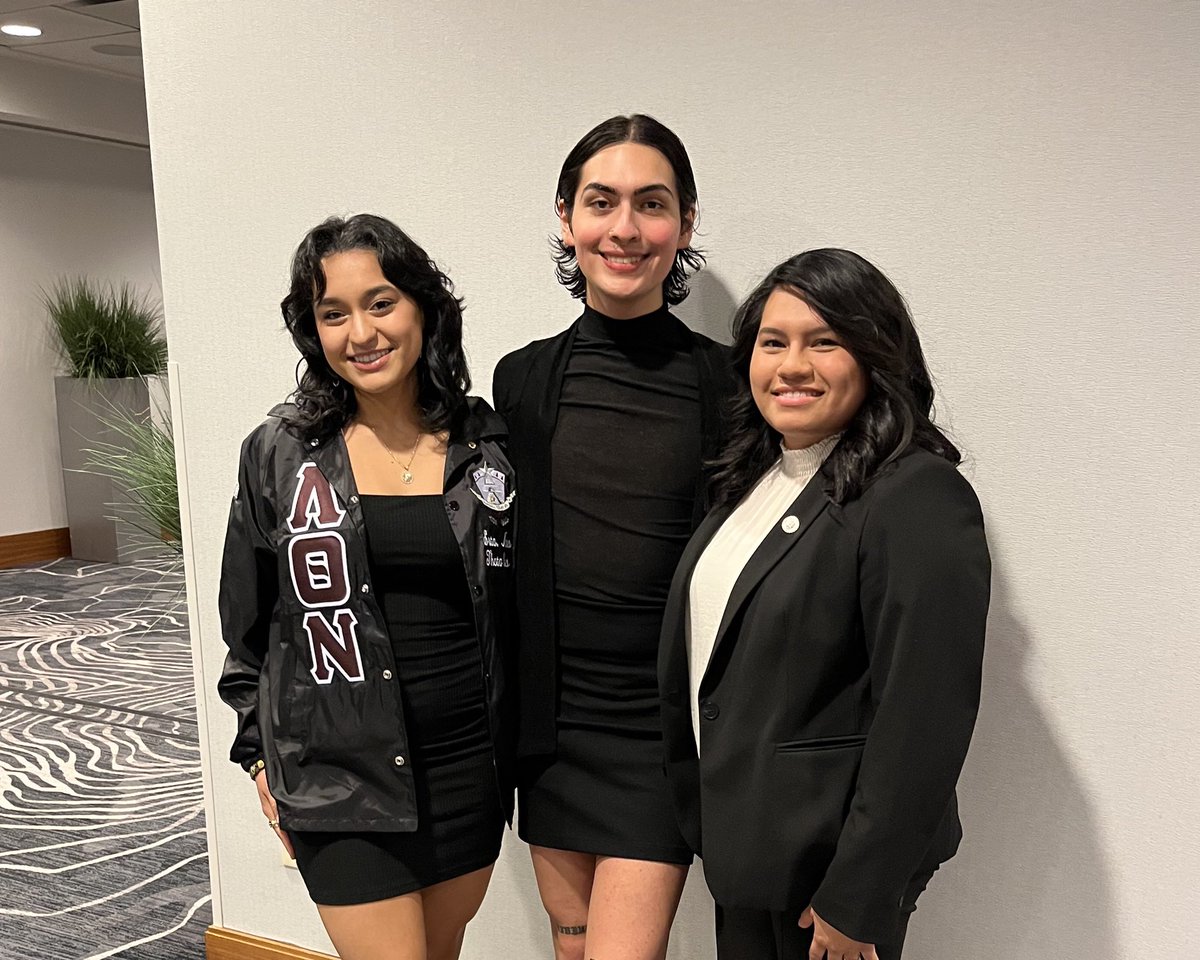 UnAbatedUpsilon's tweet photo. AFLV 🫶🏼

This past week our sisters Abinadi Rivera-Aguirre, Citlali Ortiz, and Jocelyn Macias attended the Association of Fraternal Leadership and Values Central (AFLV Central). ✈️ https://t.co/2caXsGMkXZ