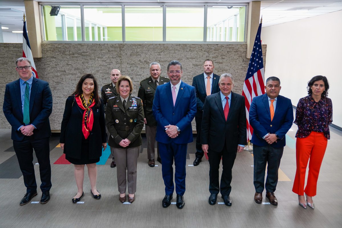 DeptofWar's tweet image. DASD Daniel Erikson addressed senior defense leaders at the Central America Security Conference #CENTSEC23 hosted by @Southcom and Costa Rica 🇺🇸 🇨🇷 to advance regional partnerships on cyber, environmental security, and human rights.