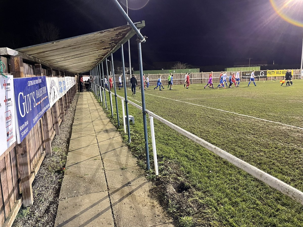 Wednesday 8th February 19:49ko
Match 163 of 2022/23
🏟 Broughton Road, Stokesley (home of @NorthRidingFA & @StokesleySCFC) - new ✅ 
@bororangers 2
@washyfc 0
@EbacUK @theofficialnl Northern League Division Two = complete
#groundhopping #kizzyscornerpics #NLmatchday #ENLScores