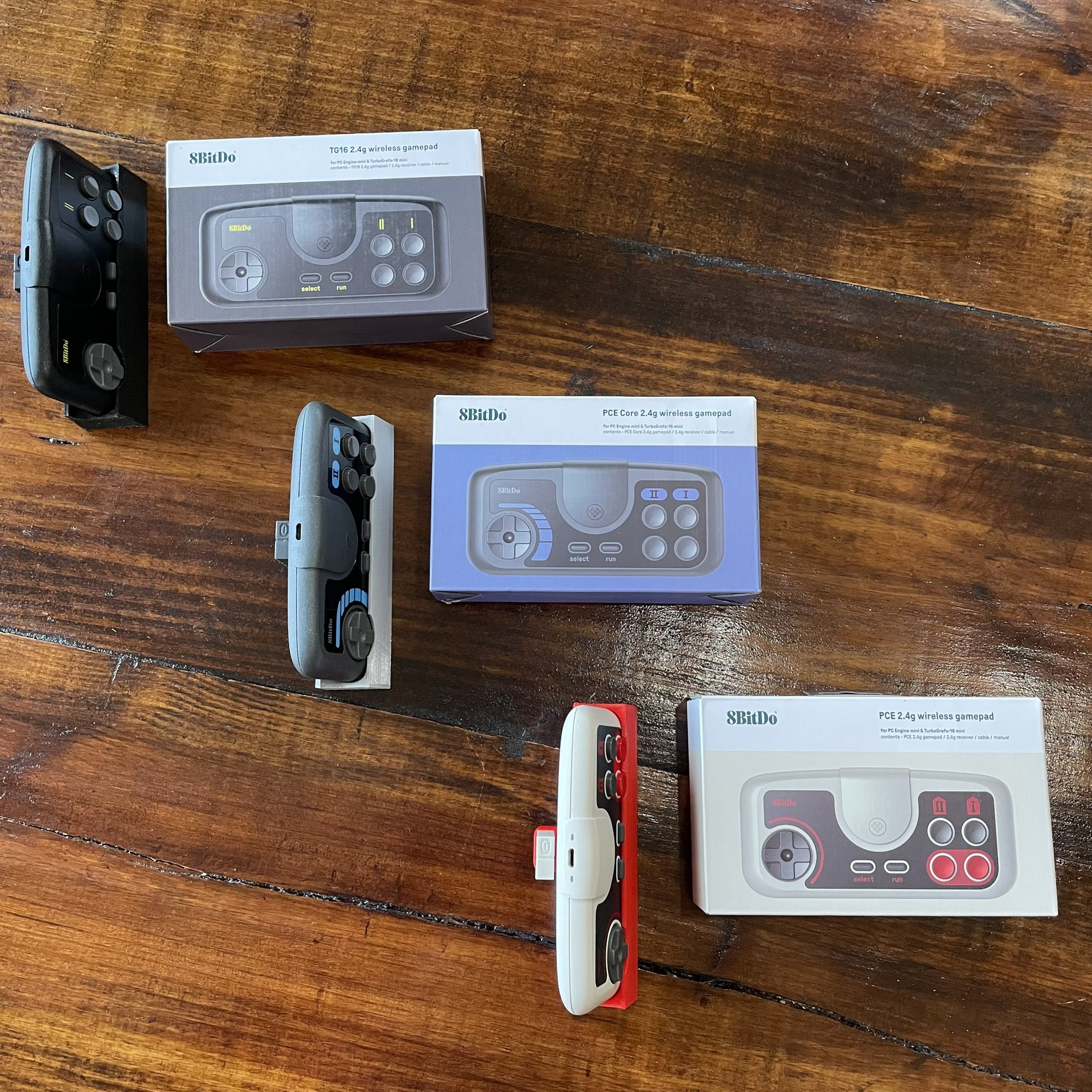  8Bitdo PCE Core 2.4G Wireless Gamepad for PC Engine