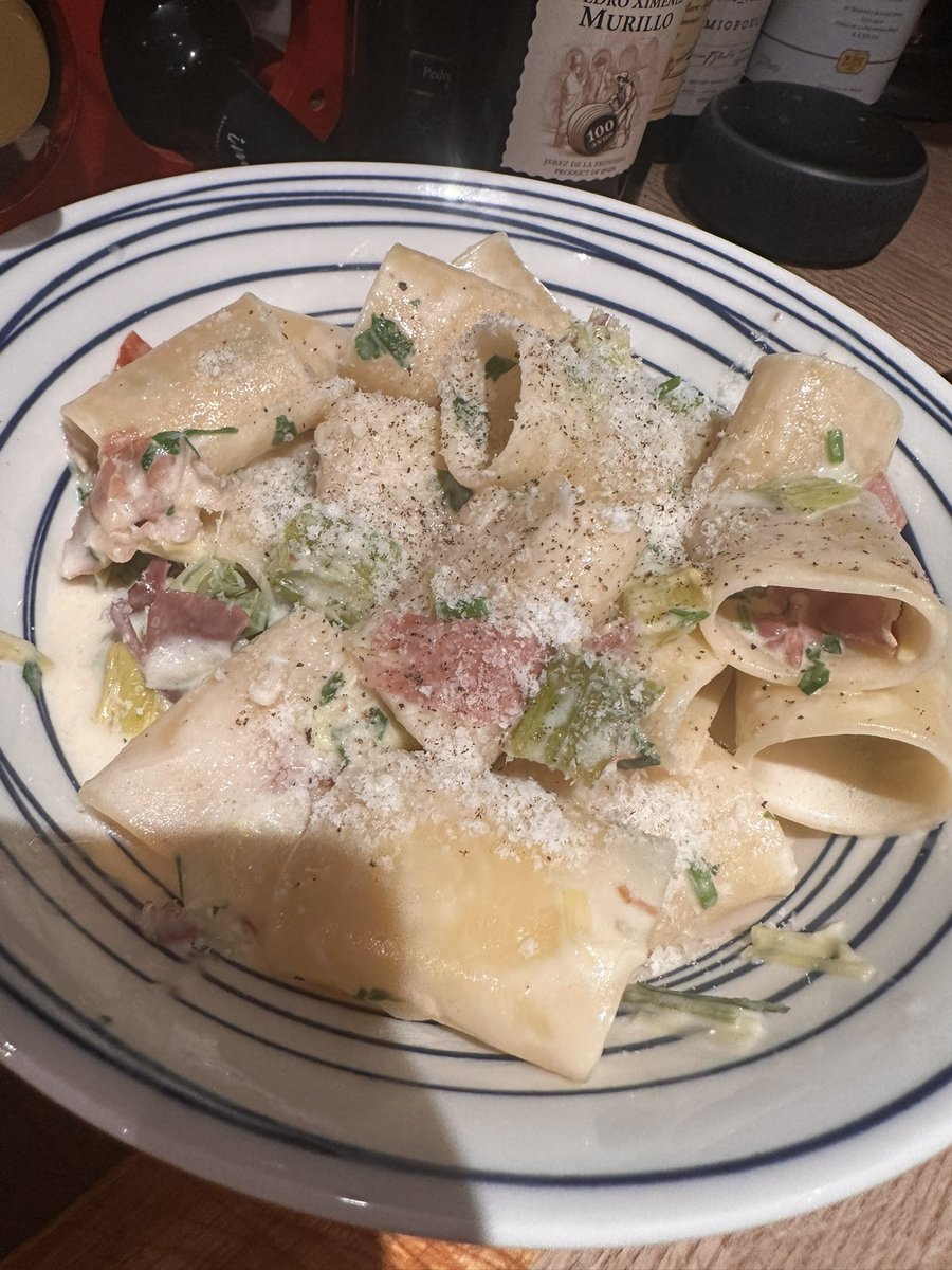 Second dish from @TheoRandall Italian pantry book cooked. Paccheri with leeks, Parmesan and prosciutto. Utterly delicious dish. Love the book. Thanks chef 👨‍🍳