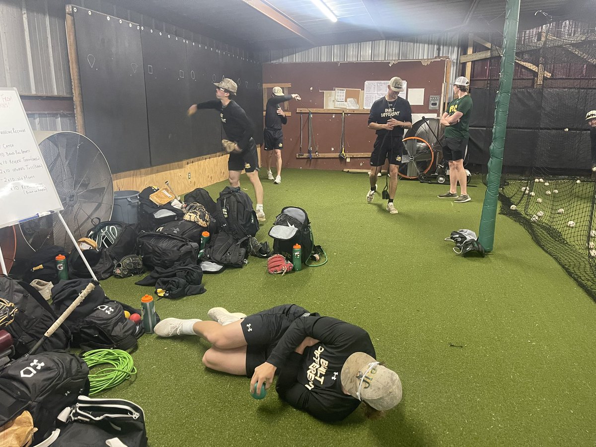 PJCBaseball's tweet photo. BIG thanks to @RLennerton and @ConsolBaseball for letting us get some work in today on the road! #PJCbaseball #BuiltDiffererent https://t.co/t2sYZTvUzB