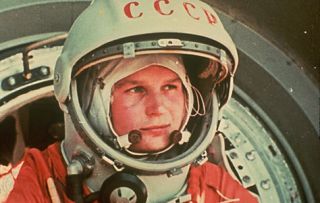 infiniscope's tweet image. We're celebrating Intl. Day of Women and Girls in Science ALL WEEK! Today, we highlight Russian Cosmonaut Valentina Tereshkova. In 1963 she became the first woman in space! She was in orbit for more than 70 hrs and made 45 revolutions around Earth.
@WomenScienceDay