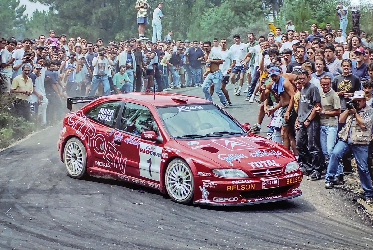 ¡Buenos días a tod@s! ¡Qué paséis un feliz jueves! ¡Saludos! 🚗💨