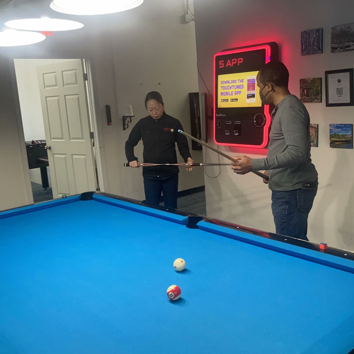 PlayHoboken's tweet image. Have you ever wanted to learn a sport from a professional? Ada Lio is ranked #23 on the WPBA and is giving lessons! Go to playhoboken.com/ada and sign up for 30 minute or 1 hour lessons today!

#billiards #8ballpool #9ballpool #lessons #hoboken #jerseycity #wpba