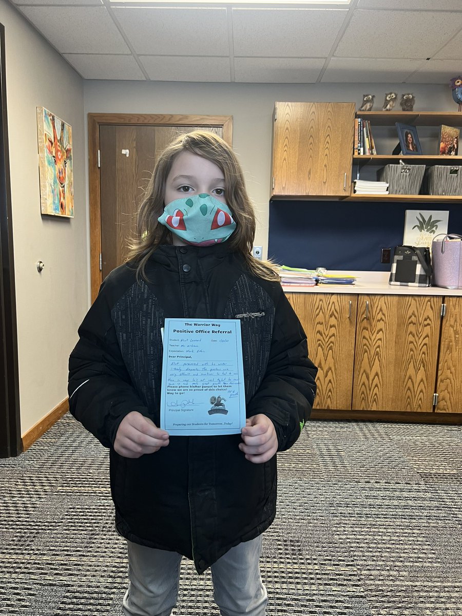 AmyGodkin's tweet photo. Positive Referrals are always great rewards. These students have shown tremendous growth, compassion, kindness, and have stepped out of their comfort zones the last few months. I am so very proud of all of you! Hard work and kindness always pays off! #mrerocks https://t.co/4LwQKPIuoW