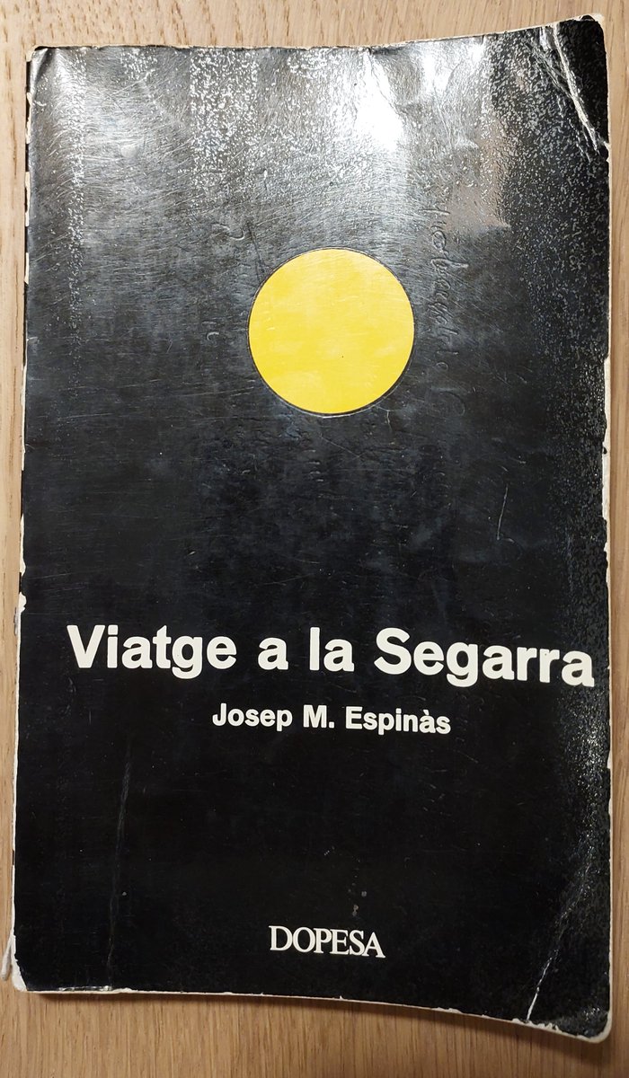 parramon's tweet photo. Quan em vaig casar per la invitació a familiars i amics hi vam posar aquest excel·lent fragment. Una definició exacta de la nostra comarca i que ara ens volen escapçar. @penguinllibres #josepmariaespinàs #lasegarra https://t.co/bkNuHpafQG