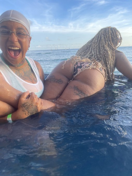 Whose y&rsquo;all&rsquo;s favorite porn couple? https://t.co/Hc9nTqXglp<a href="/tag/subscribe"class="tags"><span>#subscribe</span></a><a href="/tag/nudes"class="tags"><span>#nudes</span></a><a href="/tag/content"class="tags"><span>#content</span></a><a href="/tag/onlyfans"class="tags"><span>#onlyfans</span></a><a href="/tag/sellingcontent"class="tags"><span>#sellingcontent</span></a>