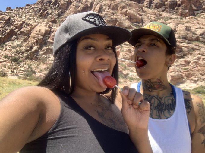 Whose y&rsquo;all&rsquo;s favorite porn couple? https://t.co/Hc9nTqXglp<a href="/tag/sfs"class="tags"><span>#sfs</span></a><a href="/tag/schoolgirluniform"class="tags"><span>#schoolgirluniform</span></a><a href="/tag/onlyfans"class="tags"><span>#onlyfans</span></a><a href="/tag/contentcre"class="tags"><span>#contentcre</span></a>