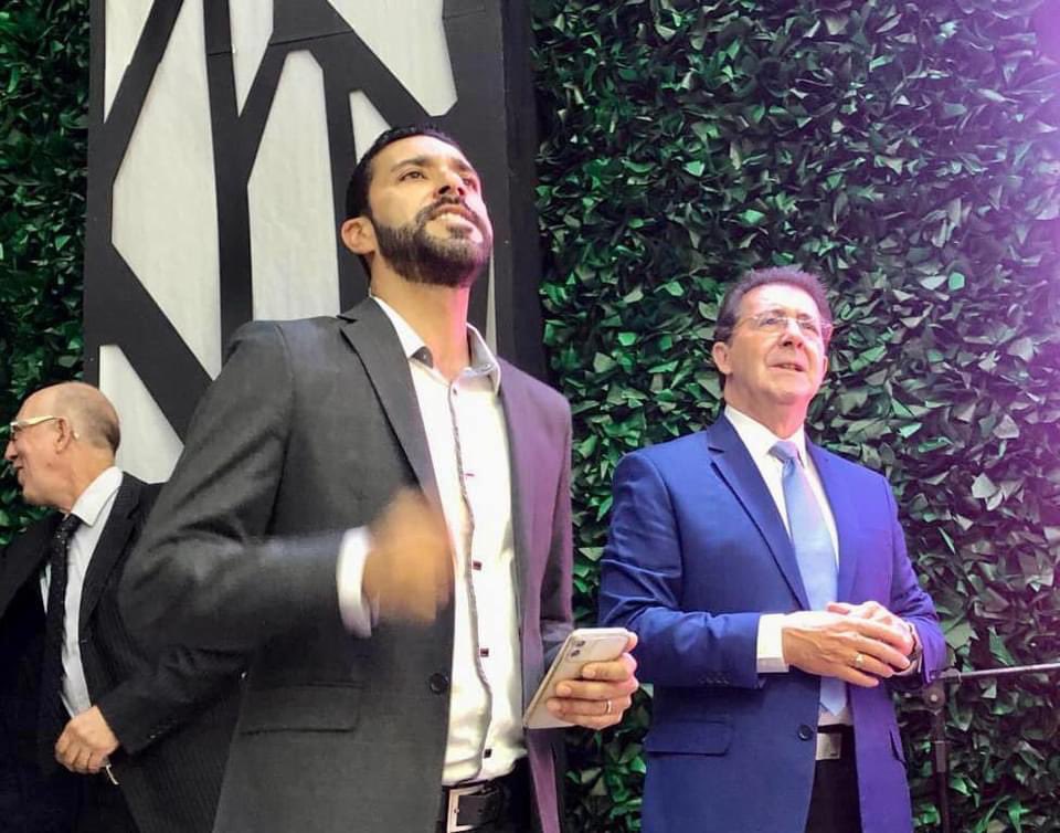 eduardomrfilho's tweet photo. CULTO DE CEIA - Pastor Silmar Coelho - 05/02/23
Tema: Está Doendo!
Lições inspiradoras.
#imwtucuruvi3ªRE #SilmarCoelho #cultoceiadoSenhor #lugarderecomeço #lugardeesperança #Palavrasdevidaeterna #cultodafamilia #alegria #sofrimento #evangelhodecristo #eduardomrfilho https://t.co/5Tk0TDB2bP