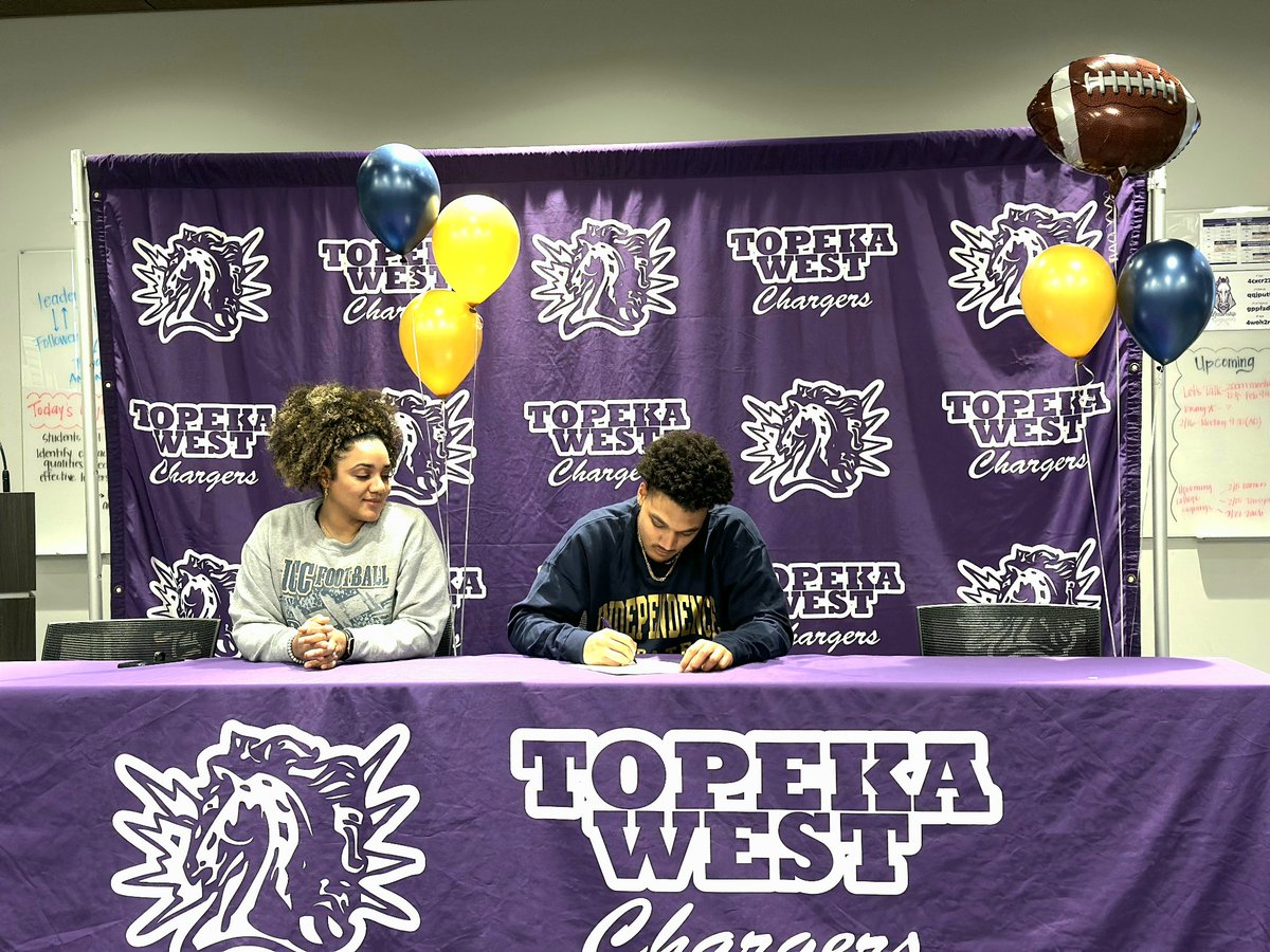 TopekaWestAthletics tweet media