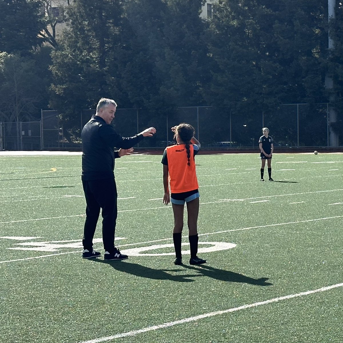 Region 4 coaches and players from <a href="/afcacademyclub/">AFC Academy</a>’s 2009G gaining knowledge on Tactical Principles and Team Intentions from coach educator Raymond Verheijen at <a href="/Piedmont_Soccer/">Piedmont Soccer Club</a> last weekend