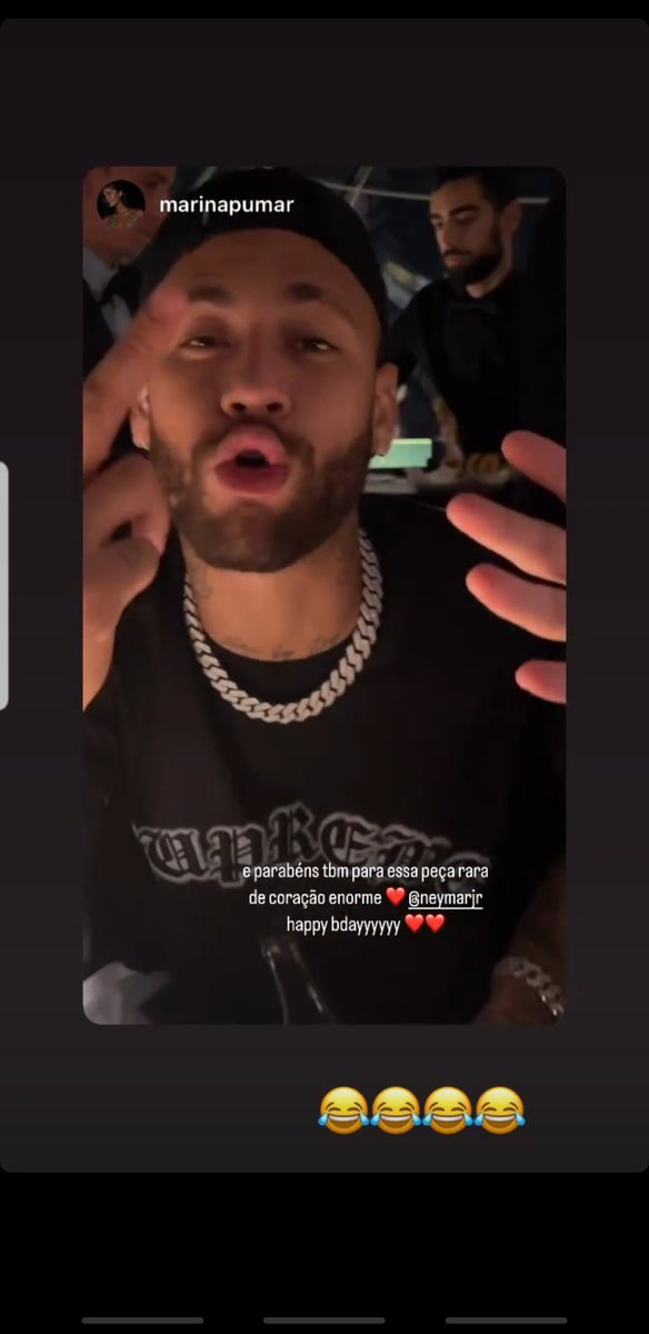 LIPTON_CISSE's tweet photo. Je rappelle juste l'état de #Neymar il y a 4 jours pour son anniversaire... #OMPSG @PSG_inside https://t.co/uerohQBd9J