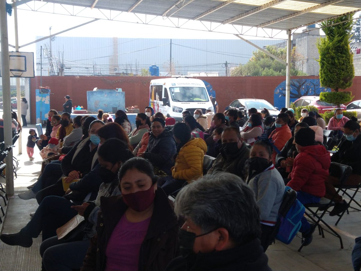 Cam5Temoaya's tweet photo. Entrega del programa #Becas Familias Fuertes, que a bien a direccionado nuestro Gobernador Lic. Alfredo del Mazo Maza.
Gracias  por su siempre apoyo.
@ZonaE019
 @TinocoGRogelio
 @RebecaSaldaa13 
@alfredodelmazo
 @AnastasiaVega21
 @lucero082
 @Becasfamiliasfuertes https://t.co/0xSd3jkn00