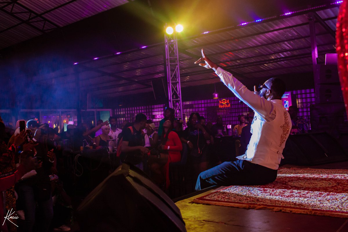 klasicstudio's tweet photo. All I ever asked for was an opportunity. Special shout out to superstar @RicHassani 
📸@klasicstudio

#industrynight #onlybaby #richassani #lagos https://t.co/3S9dO3xkFV