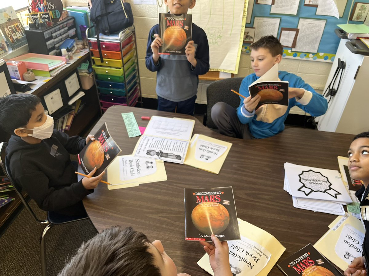 WronkoHamed5th's tweet photo. Student enjoyed the start of Book Club today. The focus is nonfiction to reinforce Schoolwide Skills and concepts. They selected their books, planned their schedule and explored the text today. Tomorrow we read! @MtView07836 @KevinRStansber1 @mrobinson322 https://t.co/EaiygCRvFF