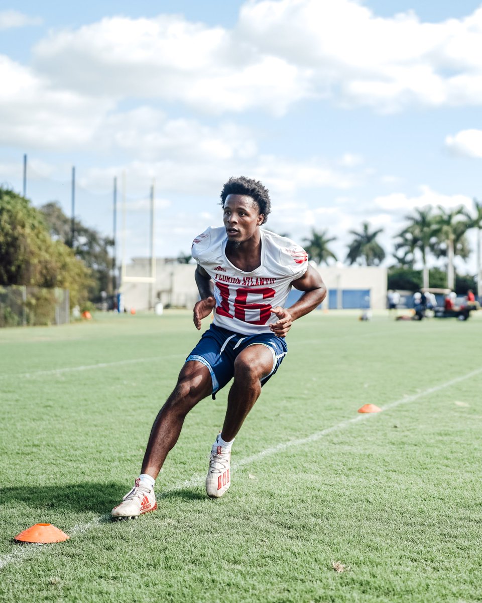 FAUFootball's tweet image. 1-0 everyday. 💪

#WinningInParadise
#Plus2