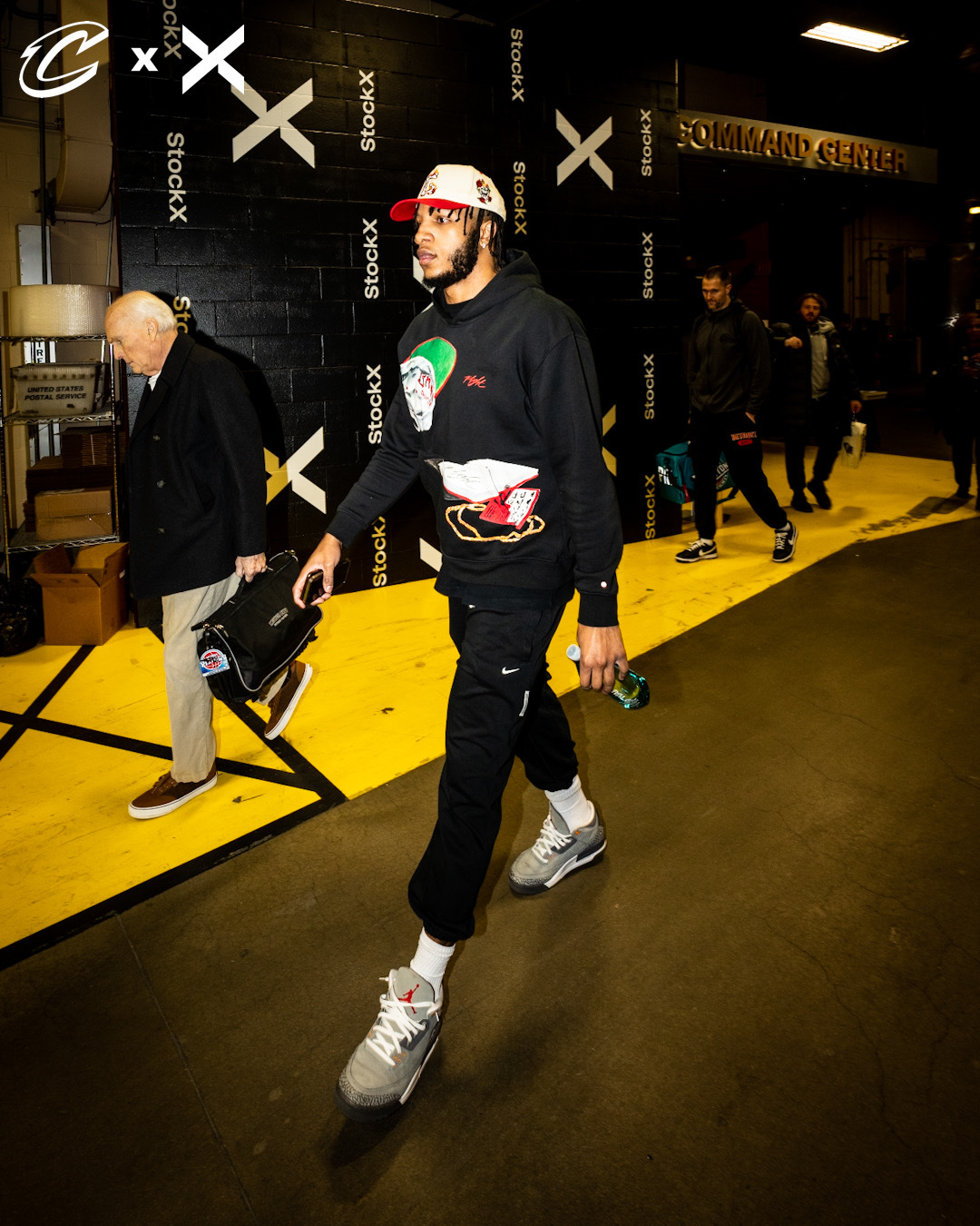 Cleveland Cavaliers on X: Dean arrived repping. @stockx