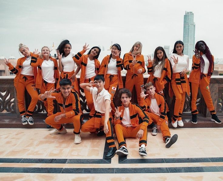 UnitersCharts's tweet photo. JÁ SENTIMOS SAUDADES! Now United entrará já em uma nova era, onde a primeira formação dá tchau e outros novos chegarão. Respeitem esse momento, todos ficarão em nossas memórias e façam os novos se sentirem a vontade. Lembre-se, todos são incríveis. 🤍 https://t.co/nYAjev9D8j