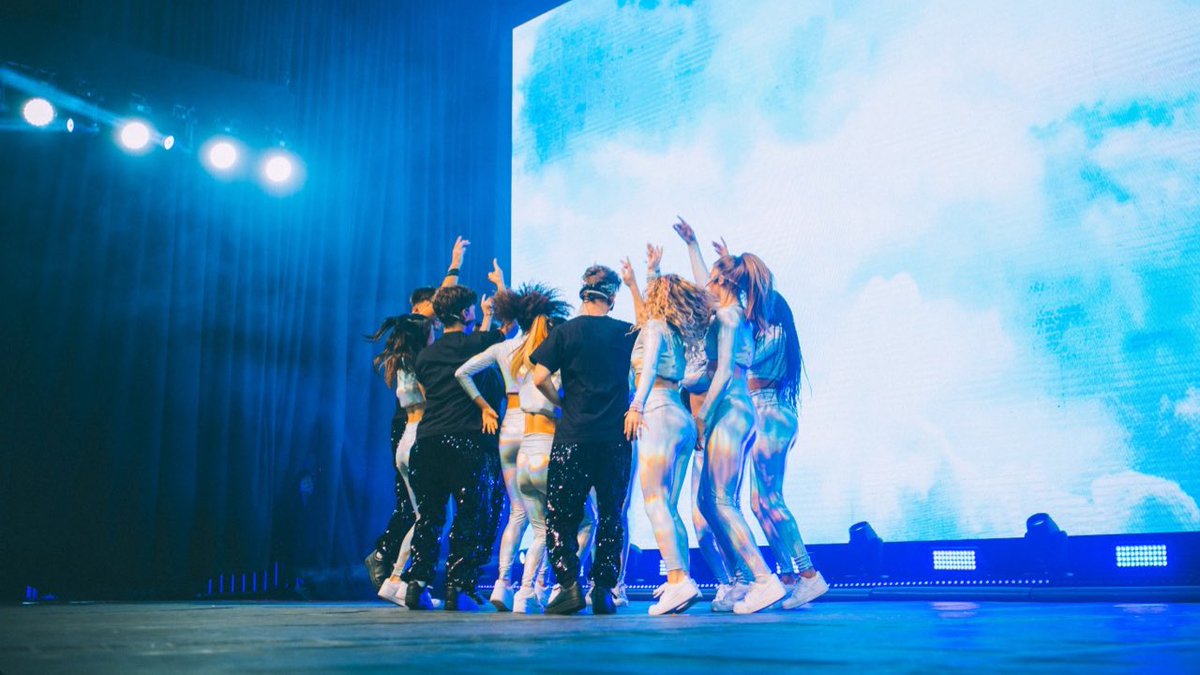 UnitersCharts's tweet photo. JÁ SENTIMOS SAUDADES! Now United entrará já em uma nova era, onde a primeira formação dá tchau e outros novos chegarão. Respeitem esse momento, todos ficarão em nossas memórias e façam os novos se sentirem a vontade. Lembre-se, todos são incríveis. 🤍 https://t.co/nYAjev9D8j