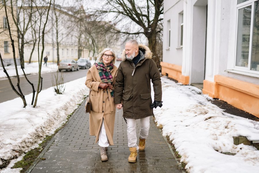 #WinterWeather is here to stay for a little while longer and it's important you stay active! Check out our blog to see our top five winter activities for seniors and make sure you get the exercise you need — even on those cold winter days. ❄️

bit.ly/3HLfVOF