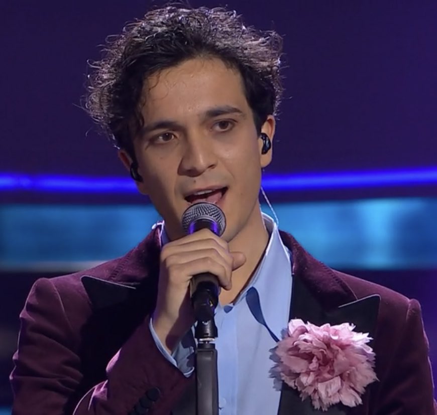 aleferaz's tweet photo. QUEST’ANNO LA FOTTUTA RIVINCITA DI TANANAI #Sanremo2023 https://t.co/18ml0Vi8f1